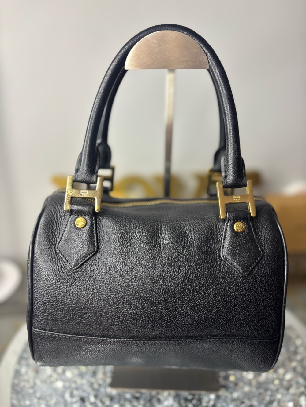 MCM leather Boston bag EUC - Picture 5 of 16